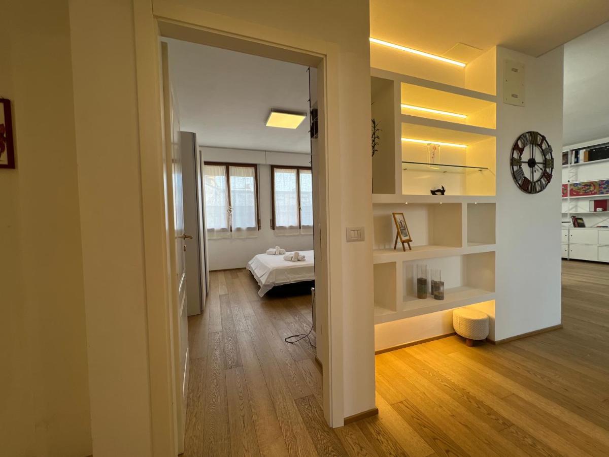 Rooftop In Historical Center Apartment Болоня Екстериор снимка