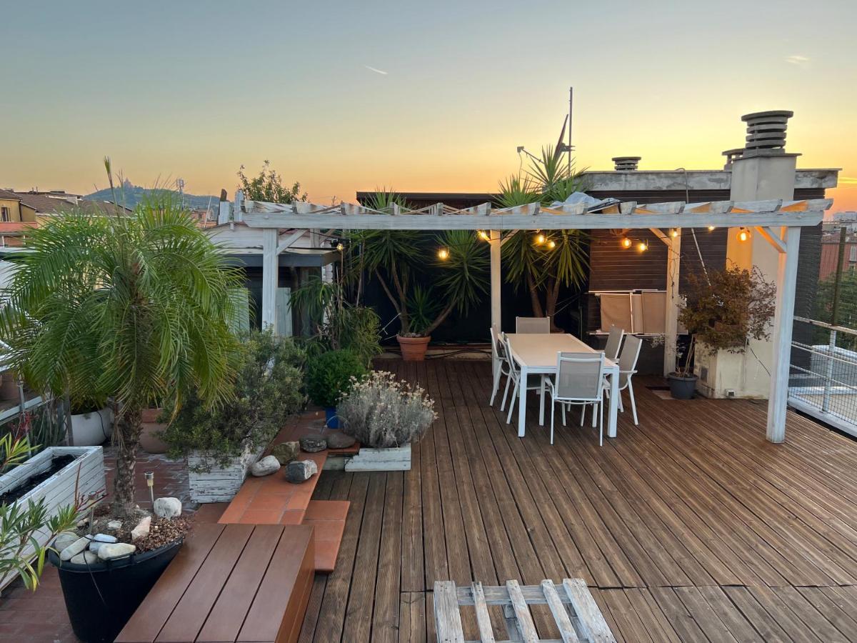 Rooftop In Historical Center Apartment Болоня Екстериор снимка
